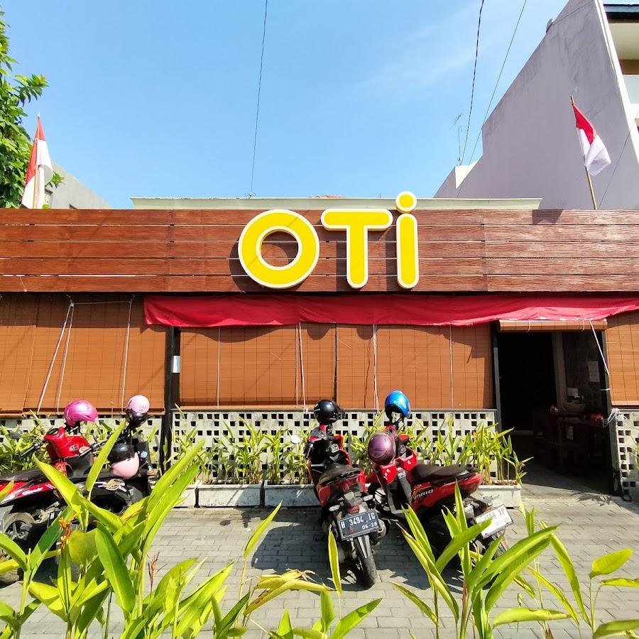 Oti Fried Chicken, Kampung Kali