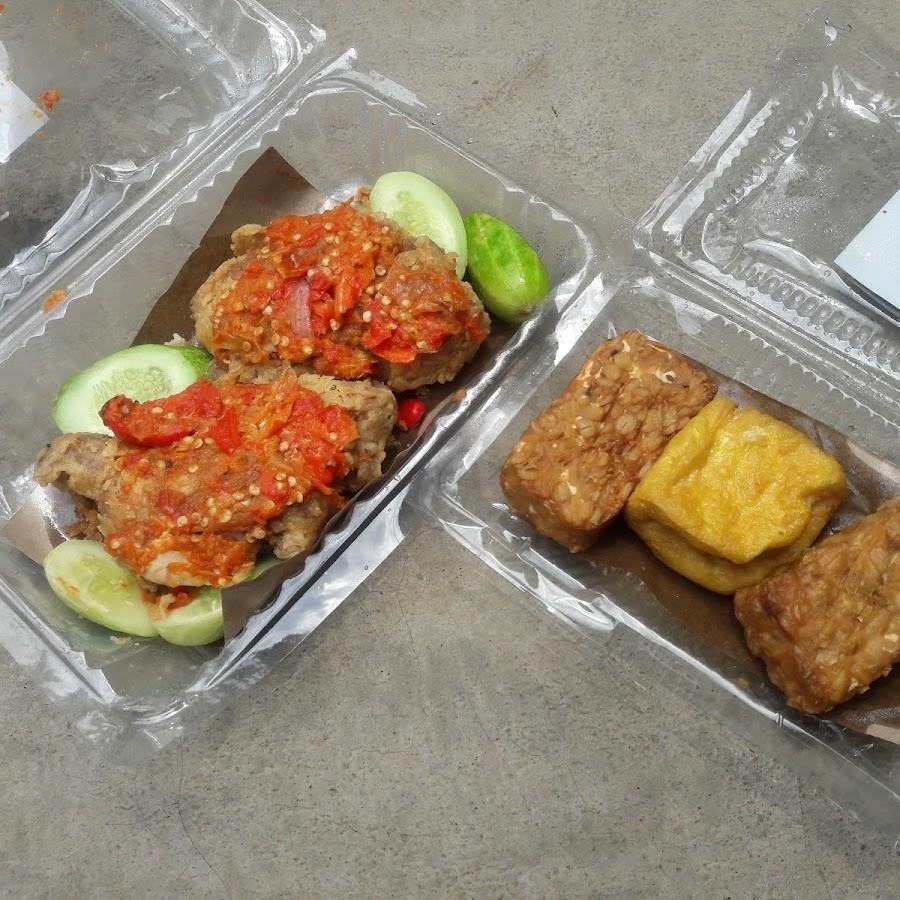 Ayam Serundeng & Geprek Ibu Cecep, Cijerah