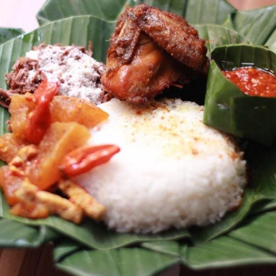 Gudeg Krecek Jogja Dapur Manggut-Manggut, Pasar Puri Indah