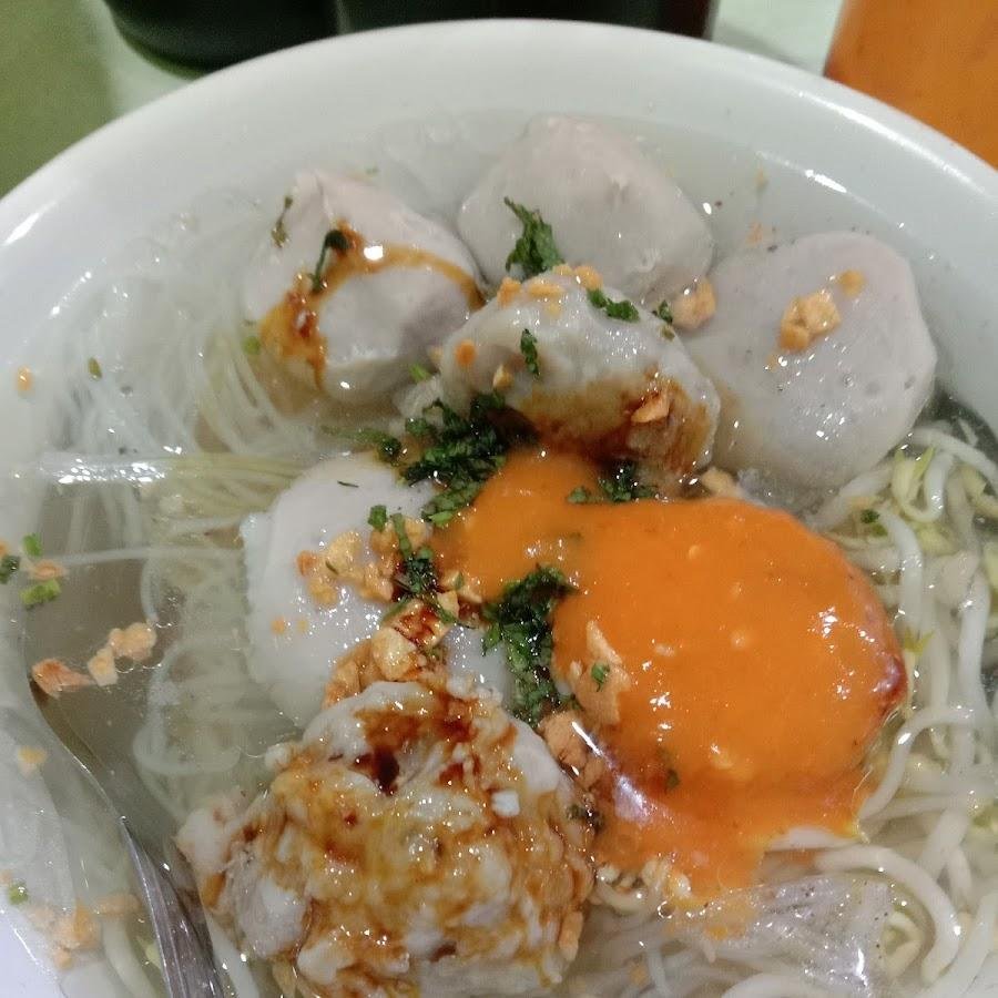 Martabak Favorit Babel, Larangan