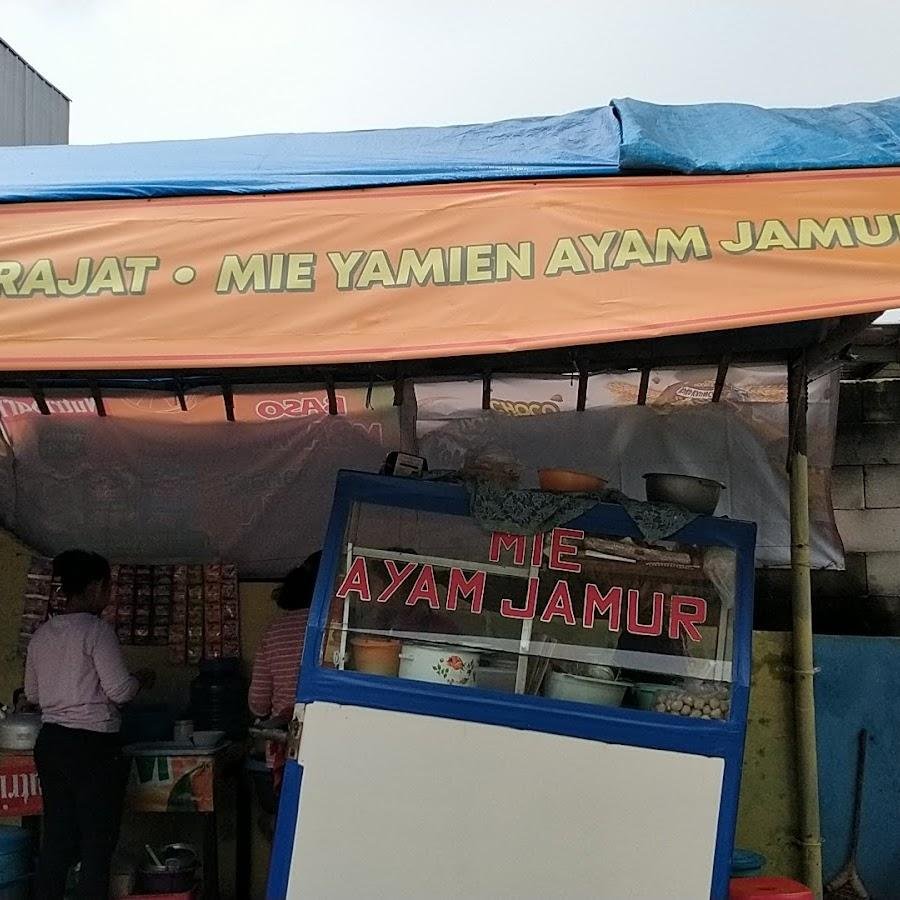 Mie Yamien Ayam Jamur, Pintu masuk Pasar Drajat