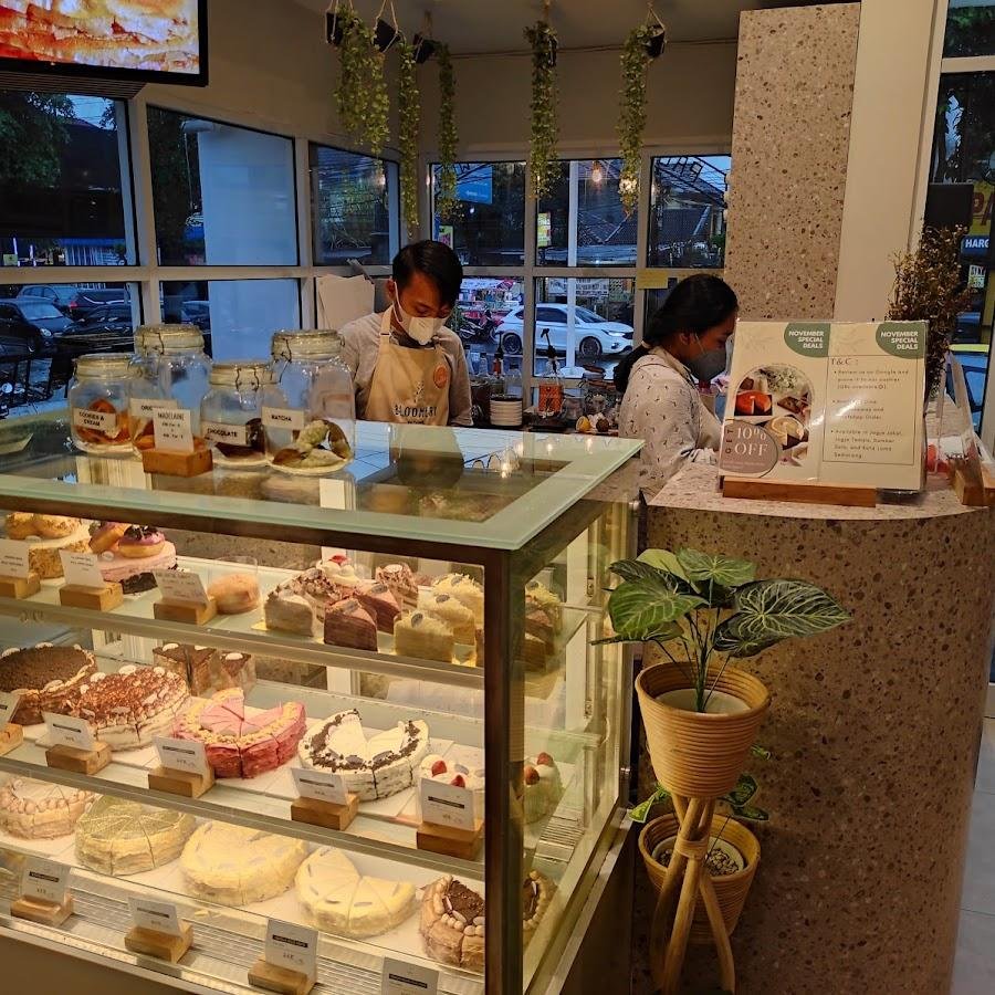 Bloomery Patisserie, Jakal