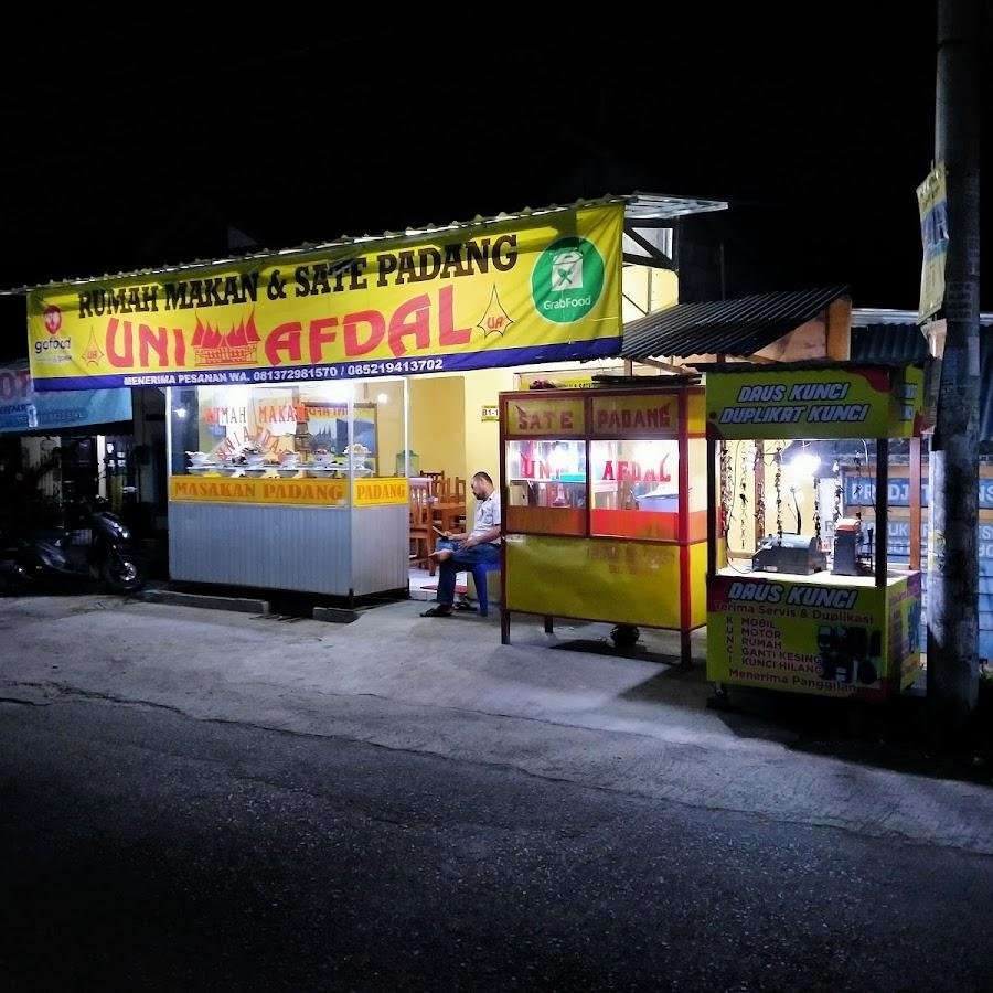 Rumah Makan Dan Sate Padang Uni Afdal, Kasihan