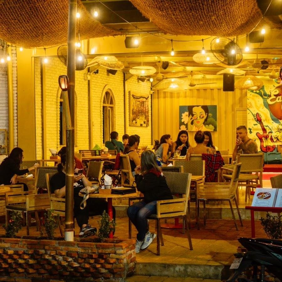 Easy Groovy Restaurant, Prawirotaman