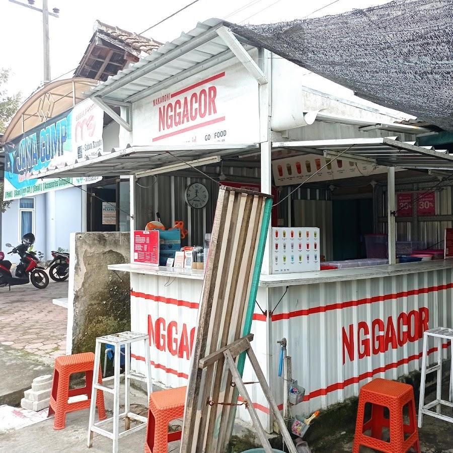 Makaroni Nggacor, Tawangrejo