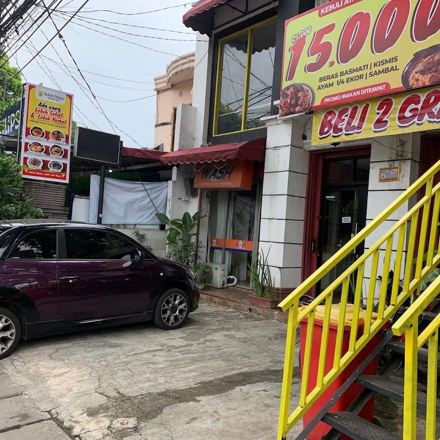 KEBULI ABUYA AMPERA, KEMANG