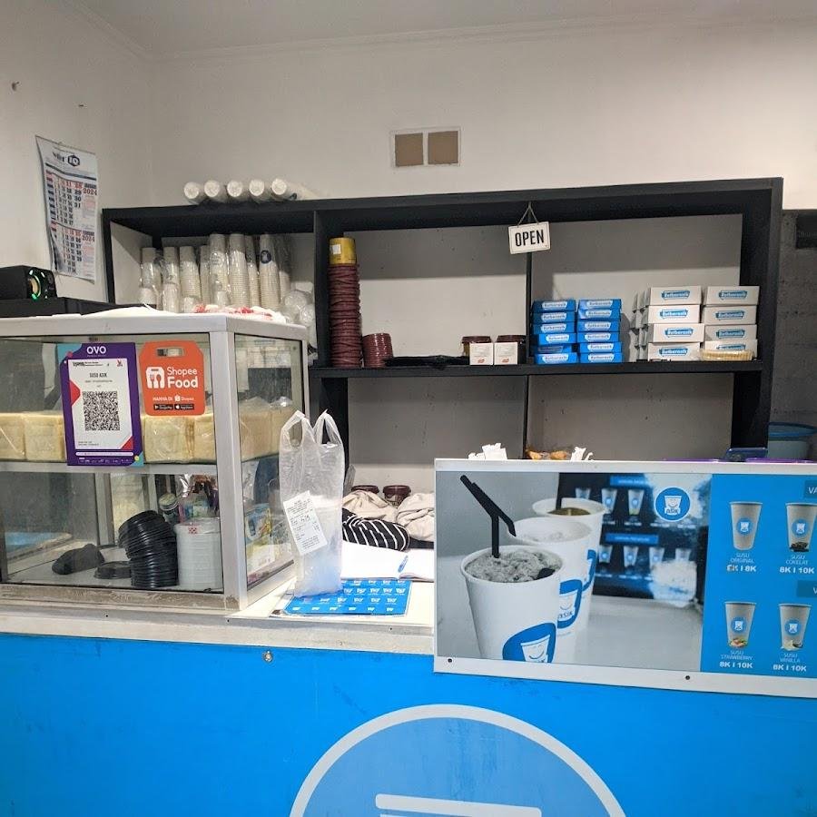 Susu Asik, Caturtunggal