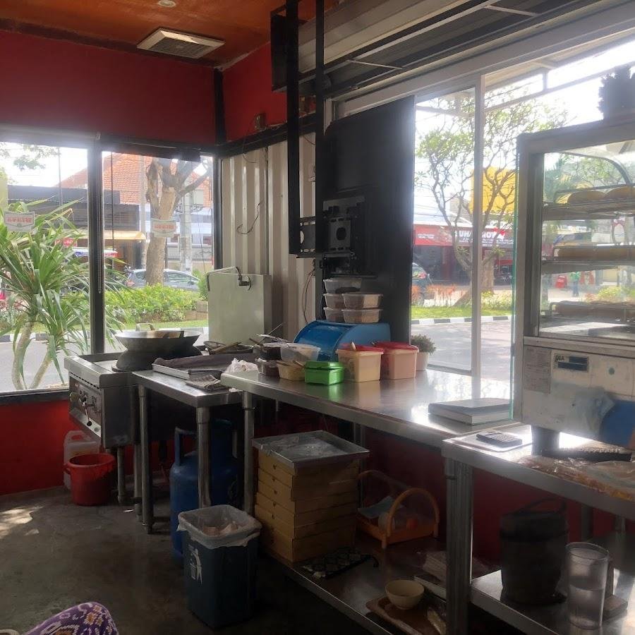 Donat Biasa, Lowokwaru