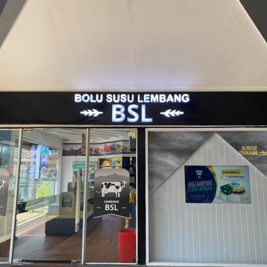 Bolu Susu Lembang, Stasiun Bandung