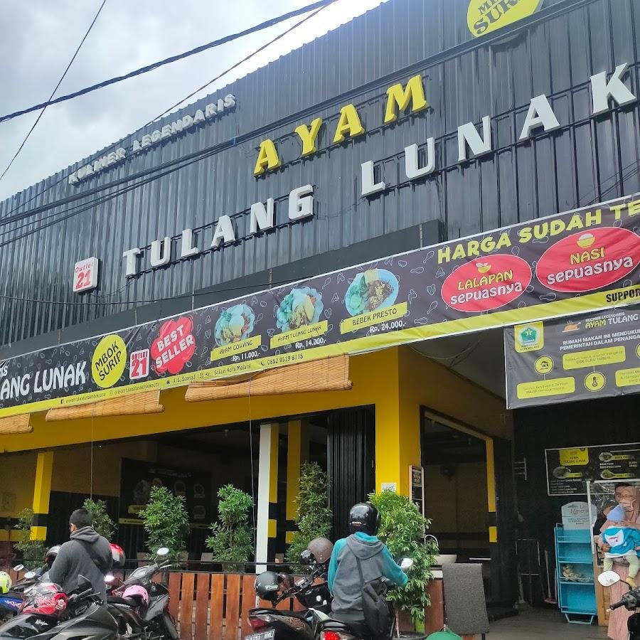 Ayam Tulang Lunak Mbok Surip, Sukun