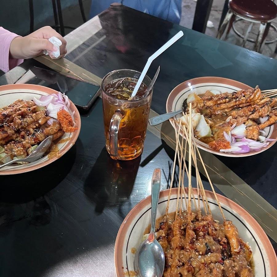 Sate Ayam Ponorogo Pak Joko, Cabang Proliman Balapan, Laweyan