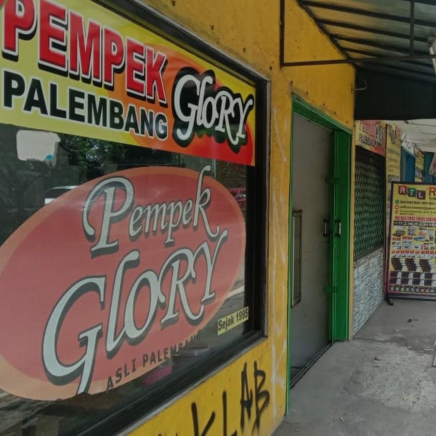 Pempek Palembang Glory, Basuki Rahmat