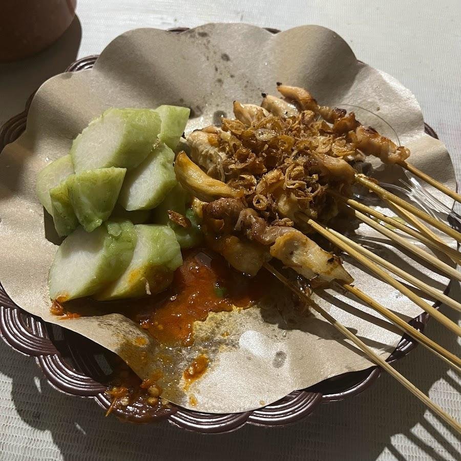 Sate Ayam Klonyot Cak Nur, Rasamala 3