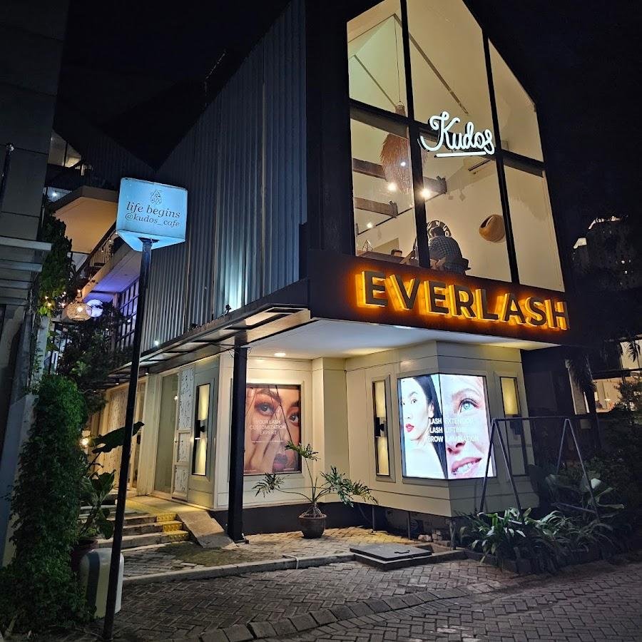 Kudos Cafe, Pakuwon Square
