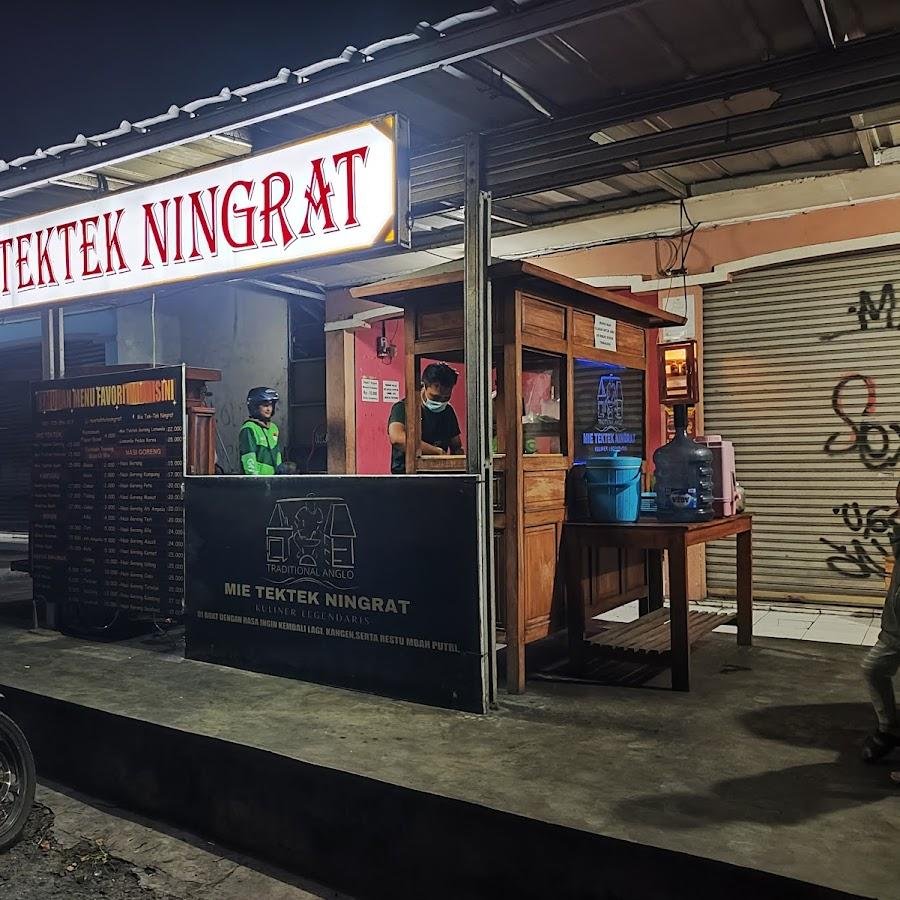 Mie Tek-Tek Ningrat, Imah Tasik