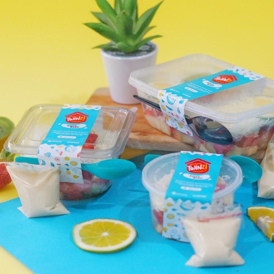 TwinZi (Fruit Salad & Snacks), Pakis