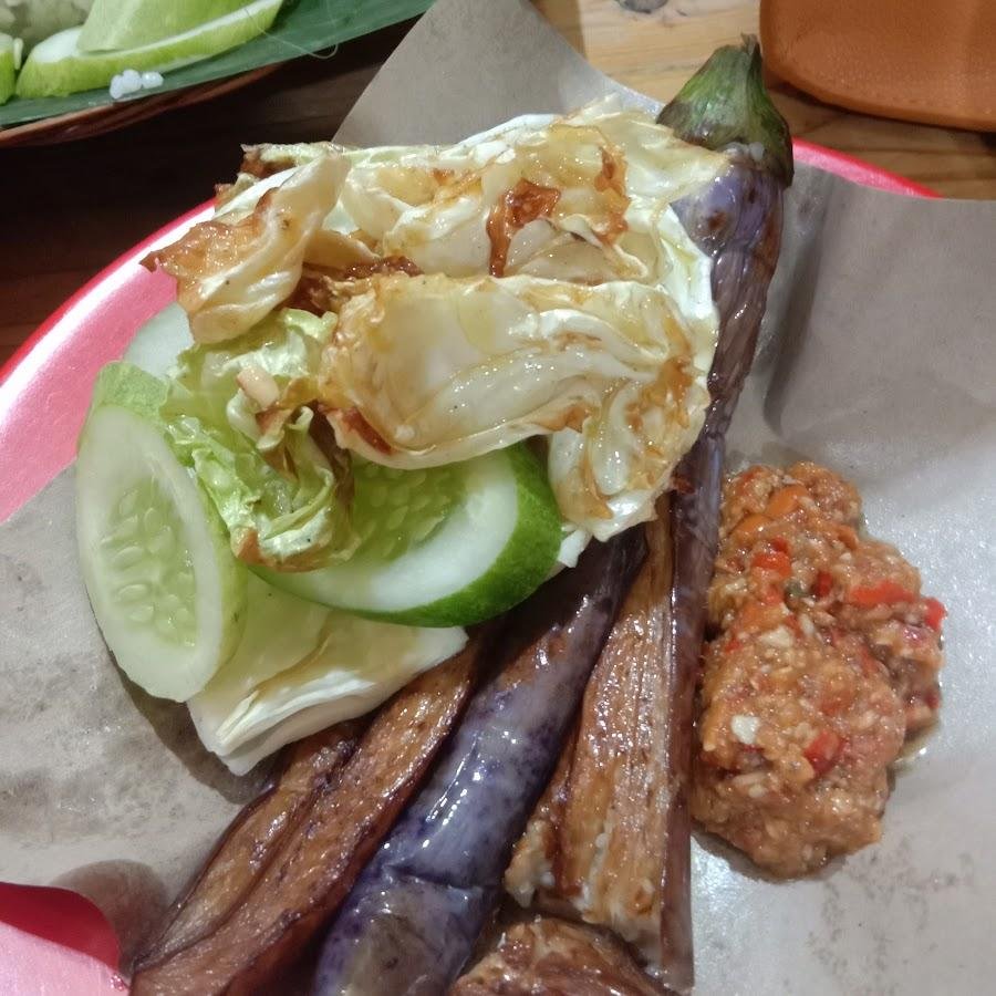 Ayam Geybok Bang Jarwo, Manggarai