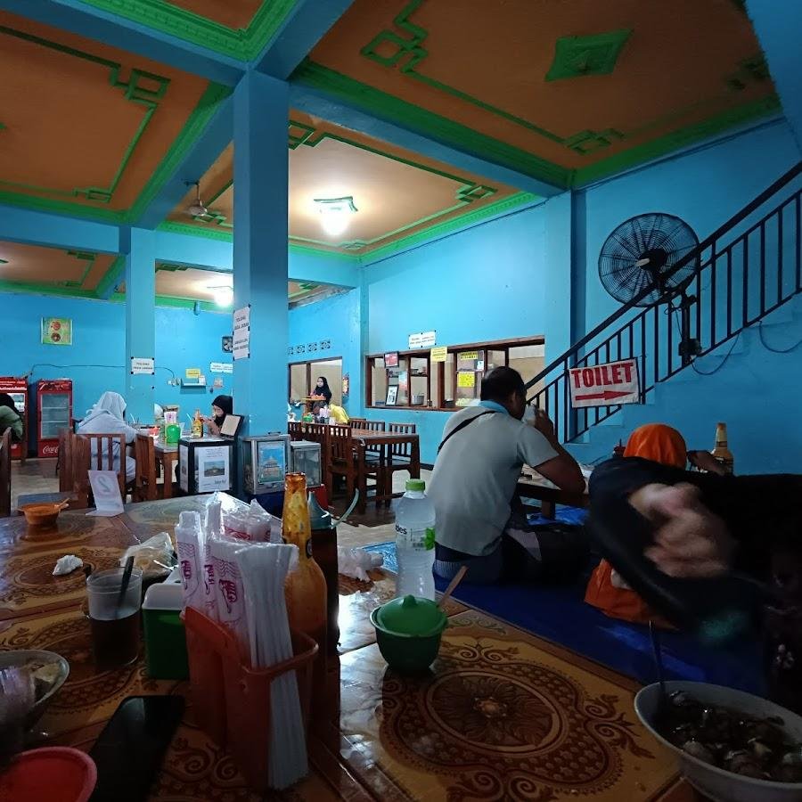 Bakso dan Mie Ayam Sahabat Baru, Prajurit Kulon