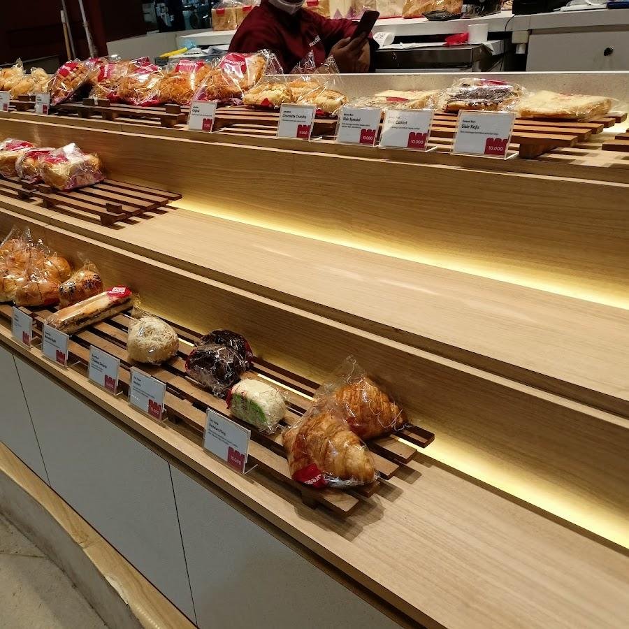 Breadlife, Kuningan City