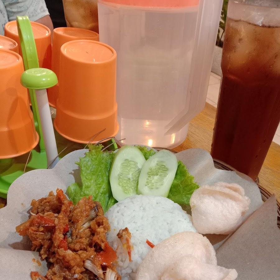 Ayam Bali Cabang Pasar Baru, Pauh
