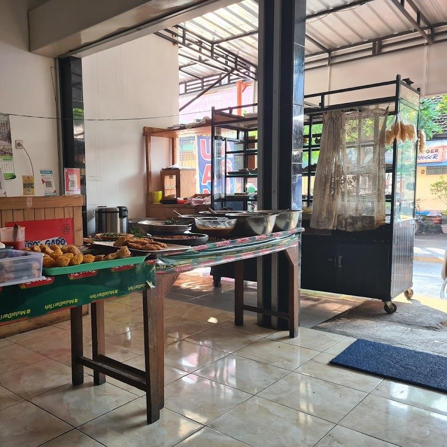 Warung Pagi Manalagi, Panglima Polim
