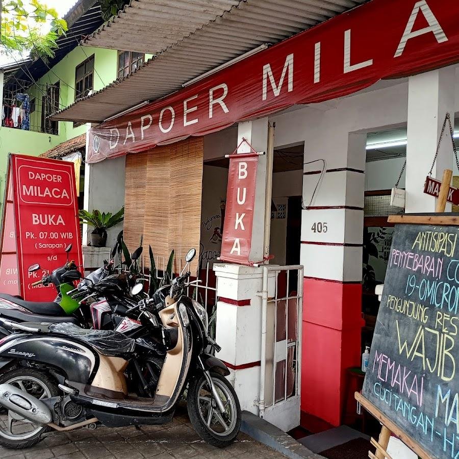 Dapoer Milaca, Ibrahim Adjie