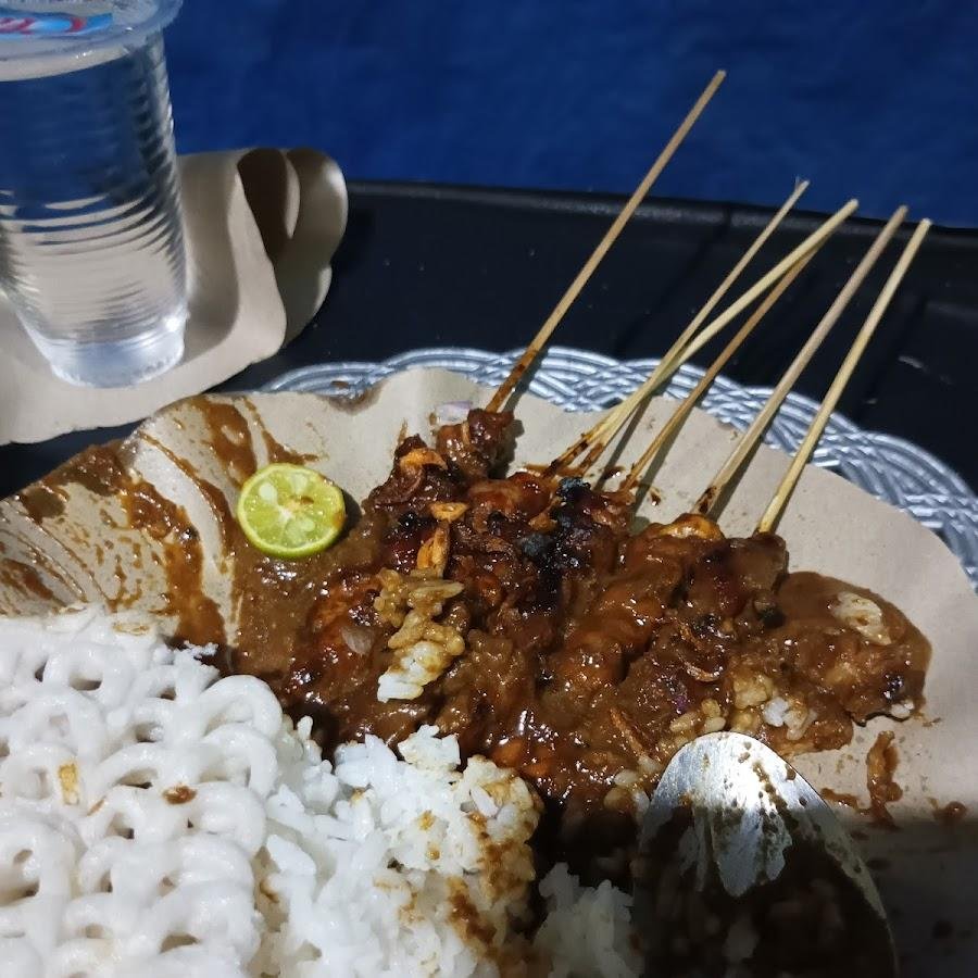 Sate Kelapa Arudam Khas Madura, Lowokwaru