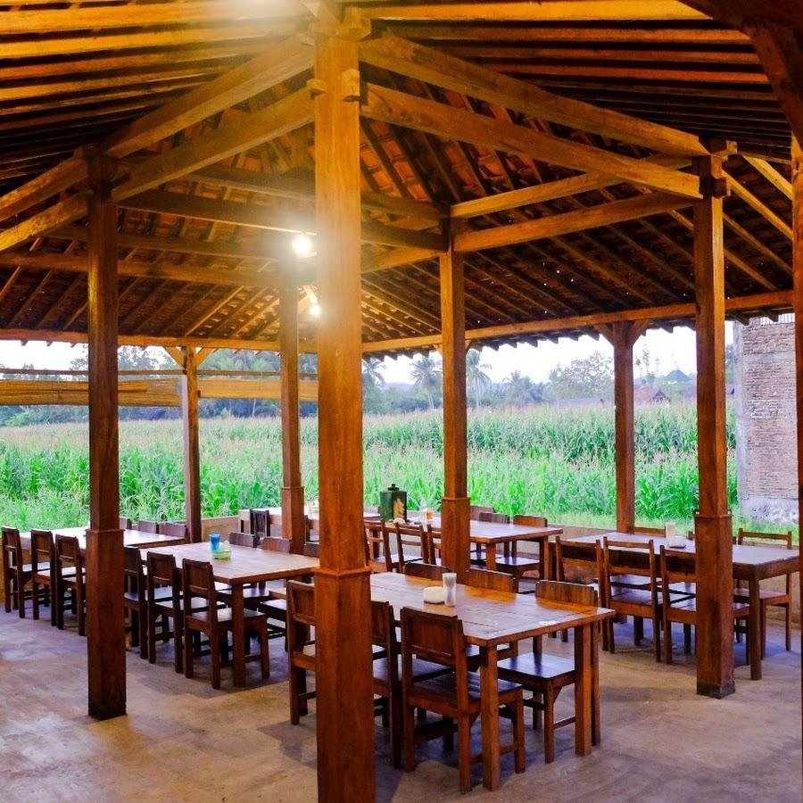 Warung Makan Ikan Segar