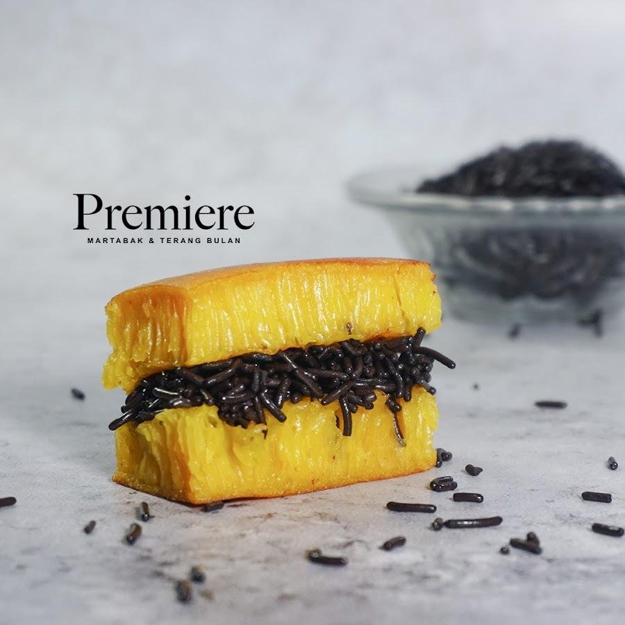 Premiere Martabak dan Terang Bulan