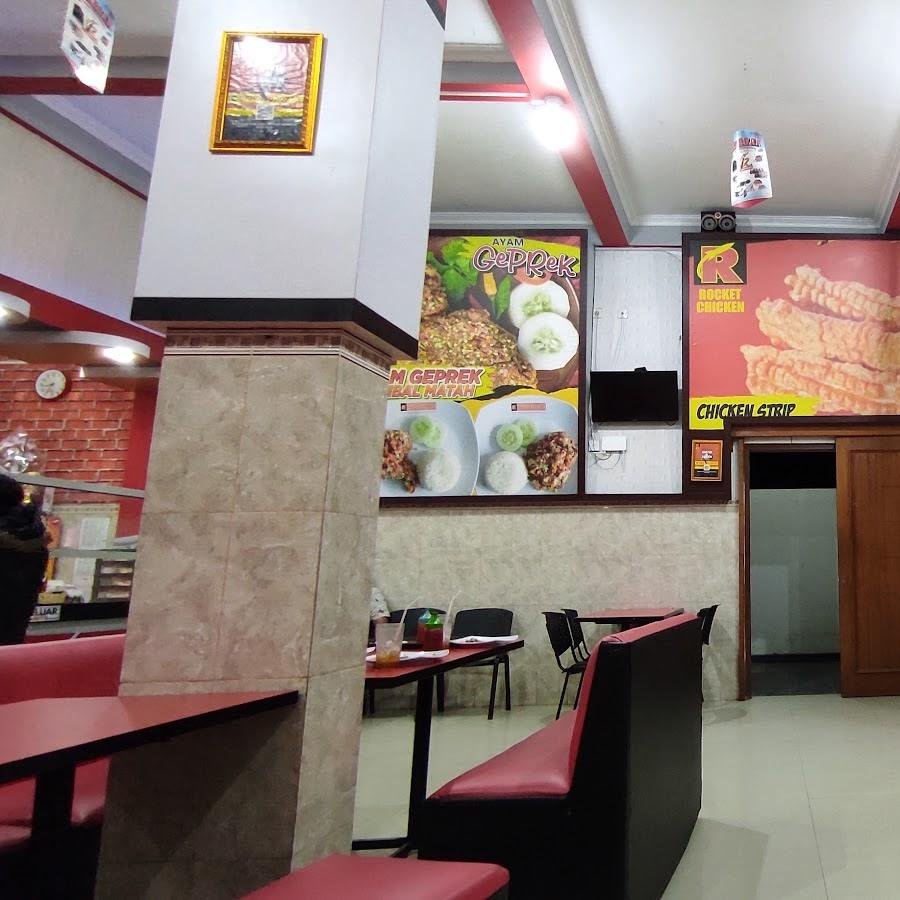 Rocket Chicken, Masaran Sragen