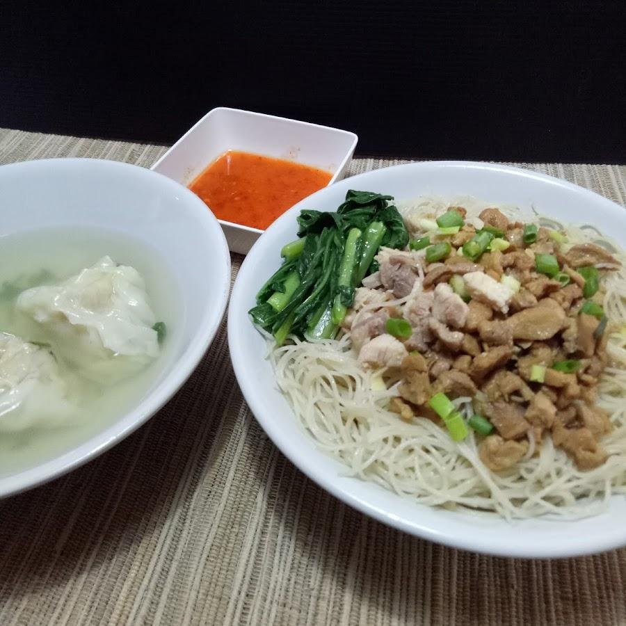 Bakmi Aja, Kelapa Gading