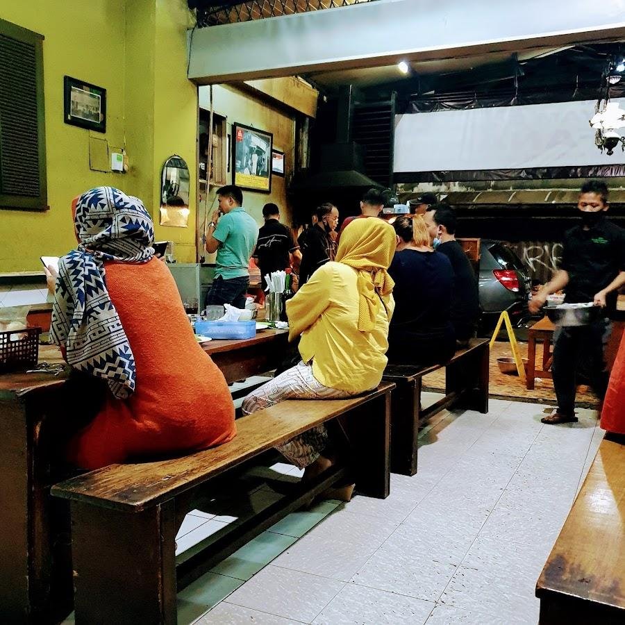 Nasi Uduk Ayam Goreng Zainal Fanani, Tanah Abang