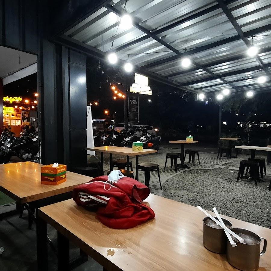 Es Coklat Tiada Dua, Ciliwung