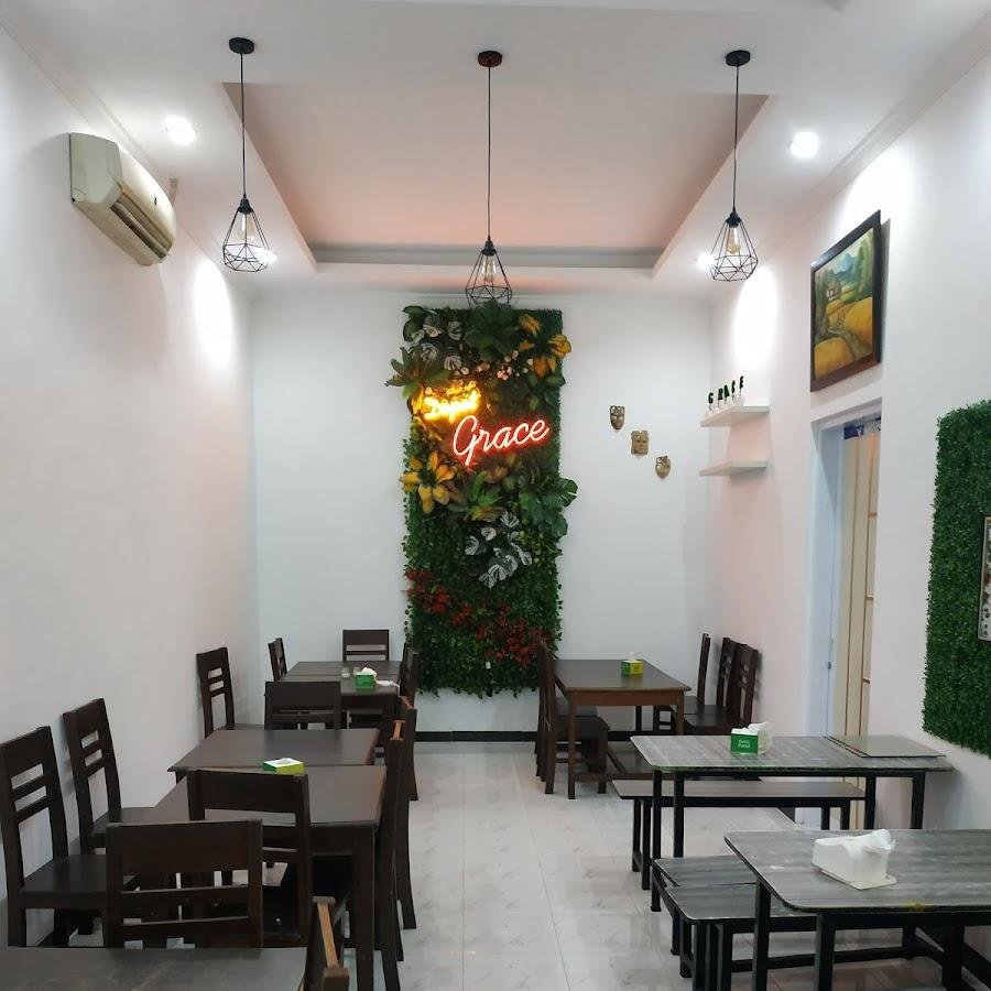 Depot Grace, Karang Empat