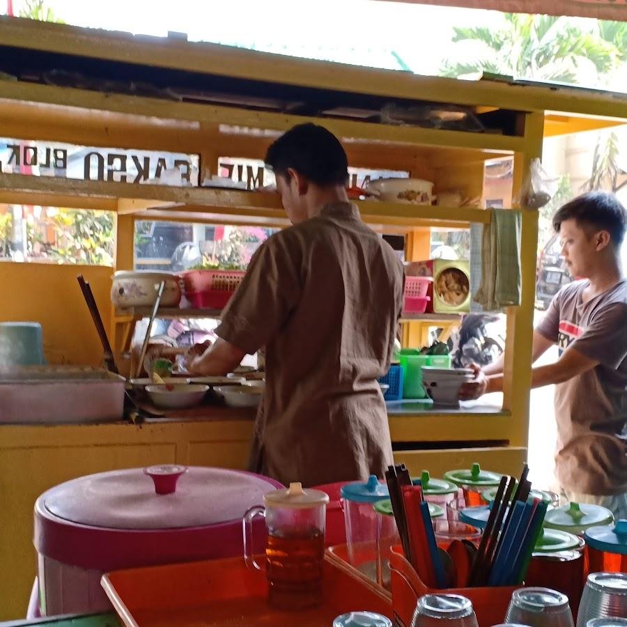 Warung 138, KLOJEN