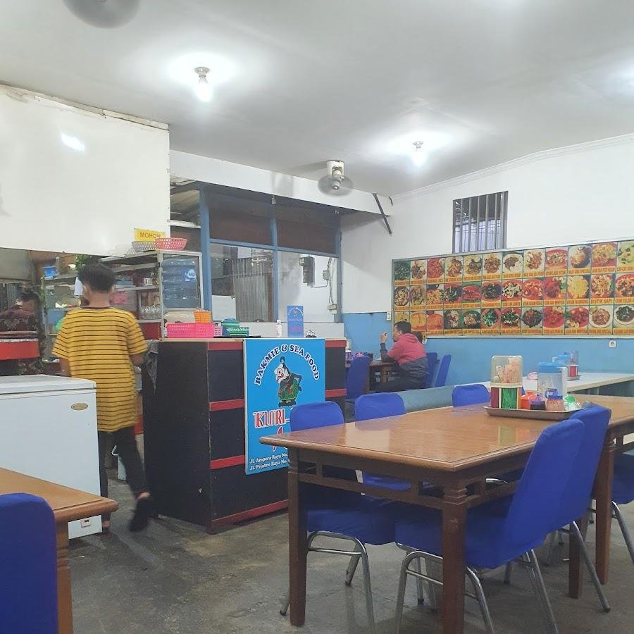 Bakmie & Seafood Kuri Kuri, Bangka