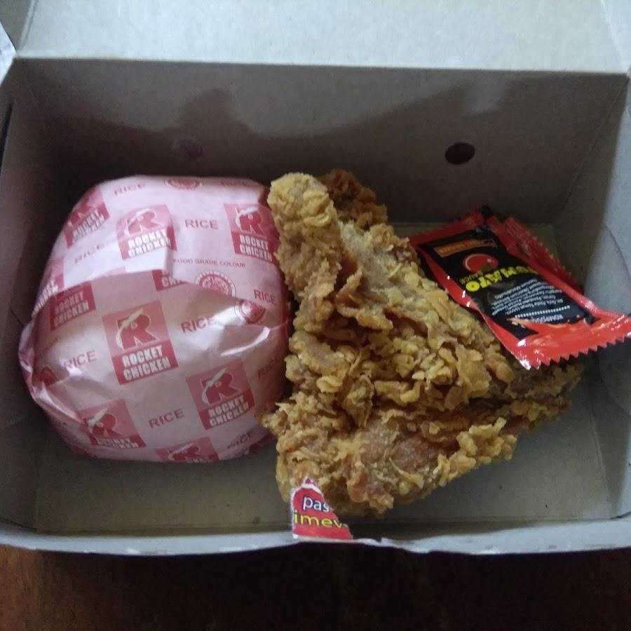 Rocket chicken Nusukan, Jl. Kapten Piere Ten