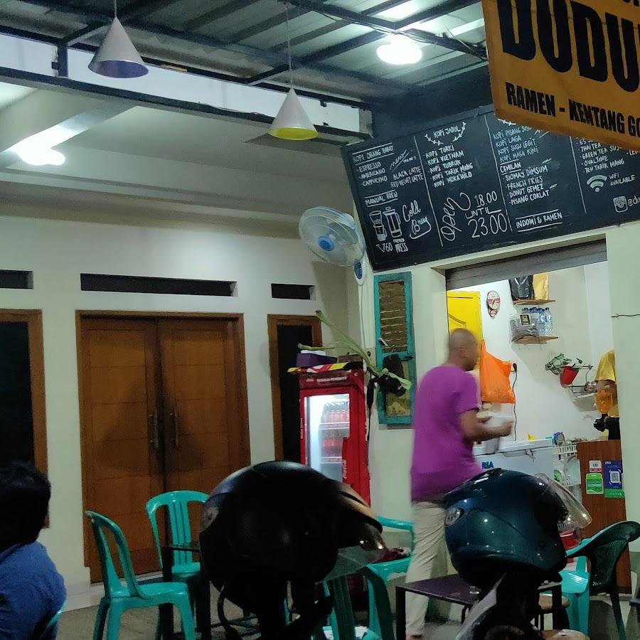 Duduk Sore x Seleranya Ibu, Cempaka Putih