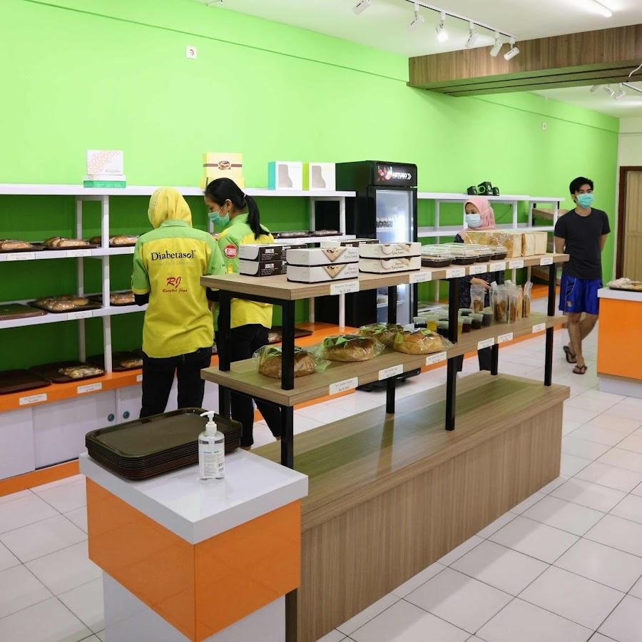 Bakery Tenggilis, Rungkut