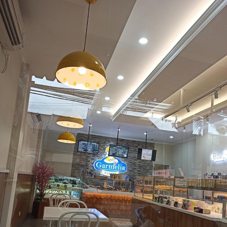 Garmelia Bakery, TKI