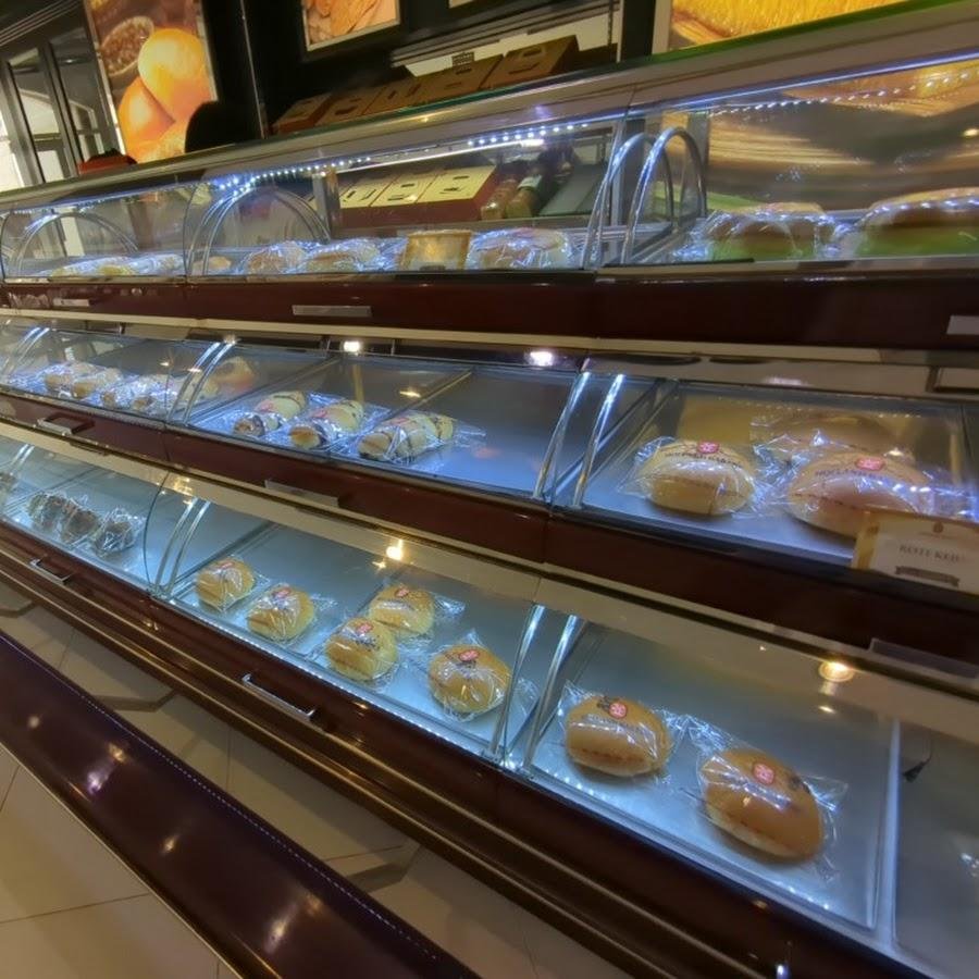 Holland Bakery, Tanah Abang