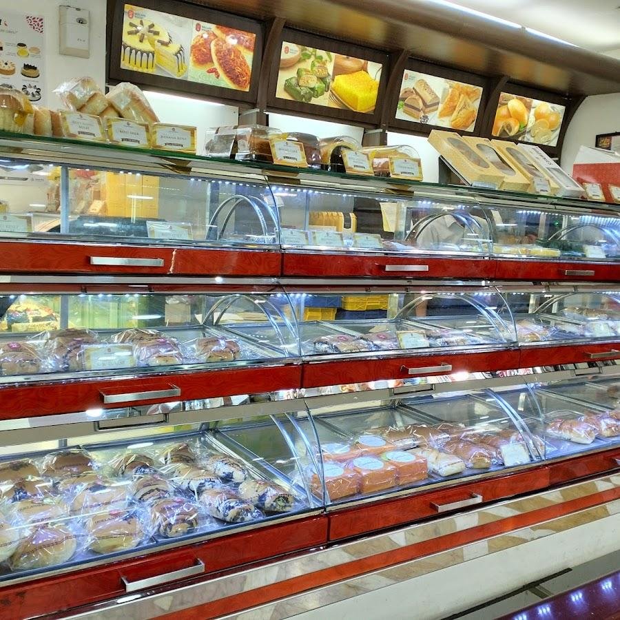 Holland Bakery, ITC Kuningan