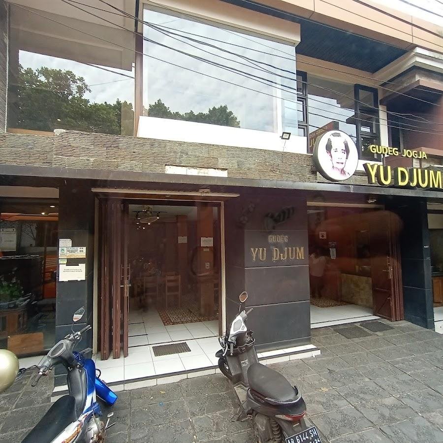 Gudeg Yu Djum, Mbarek