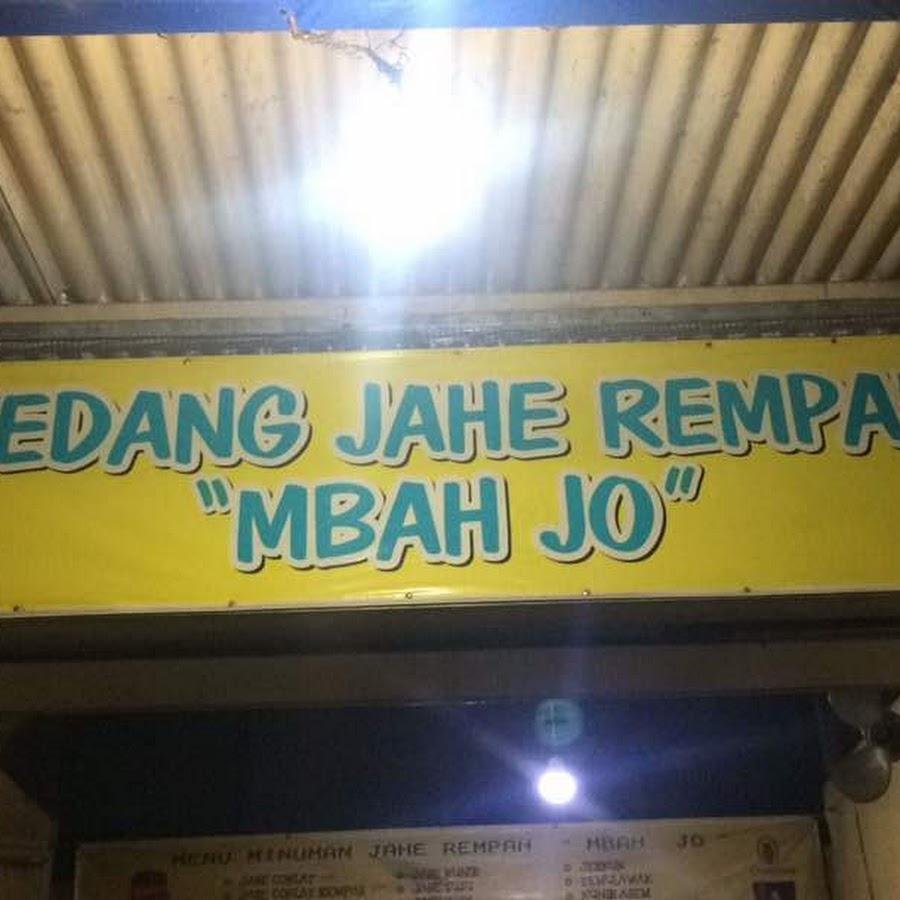Warung Wedang Jahe Rempah Mbah Jo, Semarang Selatan