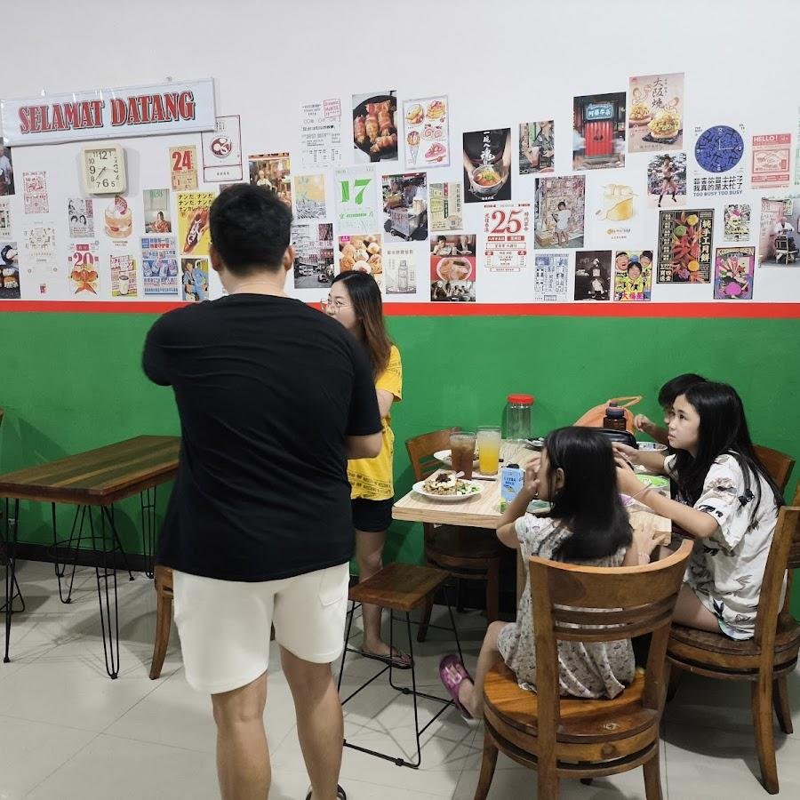Anglo Wei Nasi Goreng Kediri & Chinese Food Halal, Babatan