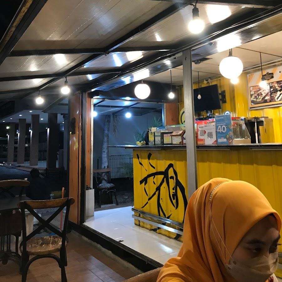 Kebab Container by Baba Rafi, Maspion Square A. Yani