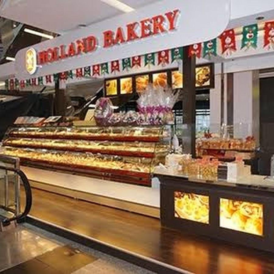Holland Bakery, Pluit Sakti