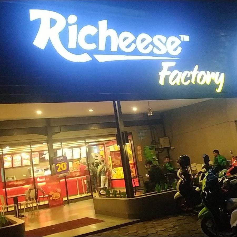 Richeese Factory, Caringin