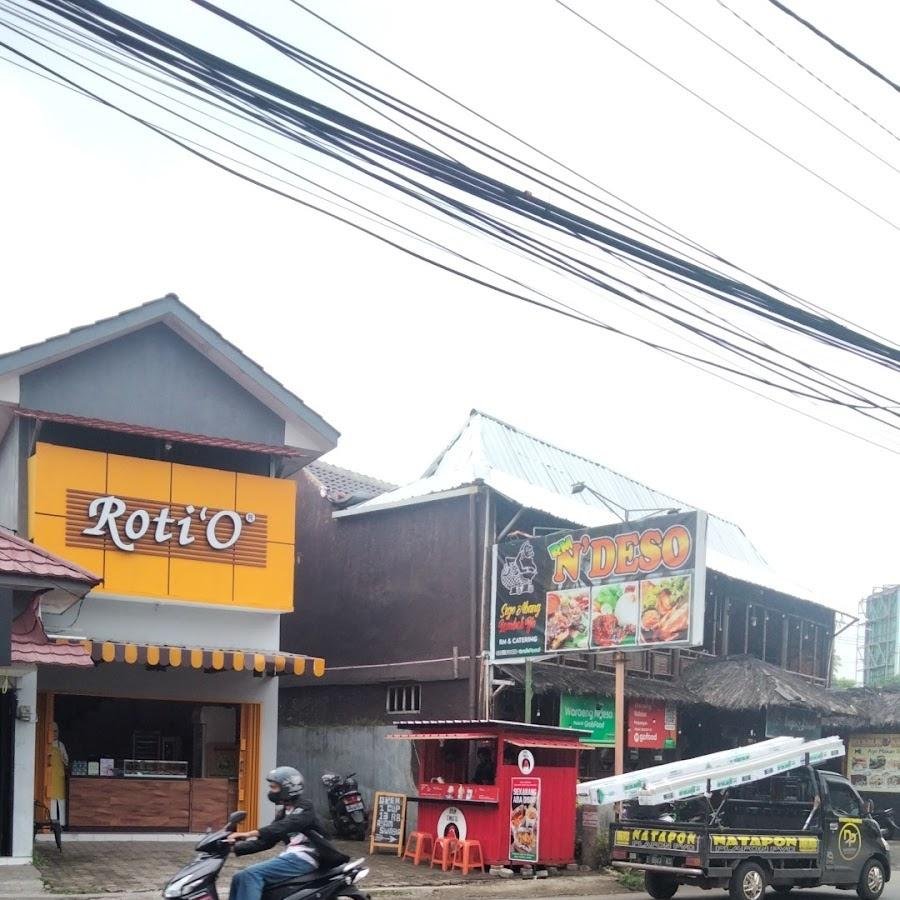 Ayam Swasta, Perjuangan