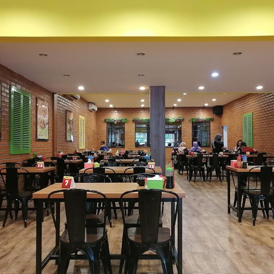Bakso Solo Samrat, Surabaya
